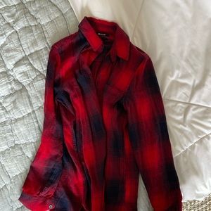 Red and dark blue classic madewell flannel